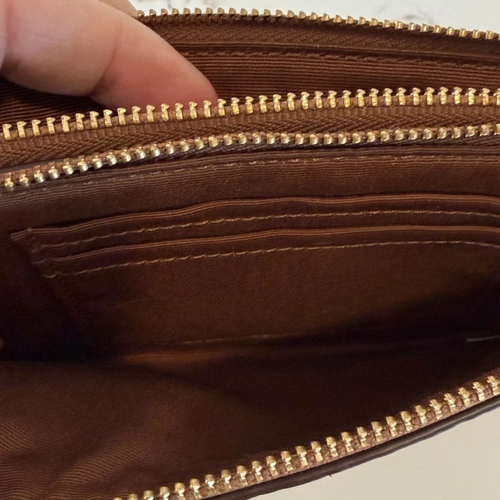 Coach zipper wallet